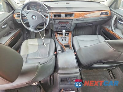 Zdjęcie 8 z 12 samochodu: 2006 BMW 330 XI VIN:WBAVD33566KV61090 - miniatura