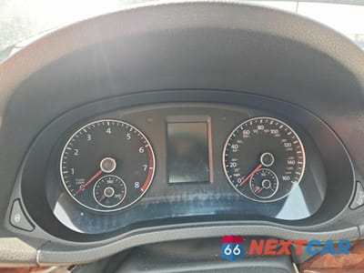 Zdjęcie 9 z 12 samochodu: 2012 VOLKSWAGEN PASSAT SEL VIN:1VWCM7A36CC009255 - miniatura