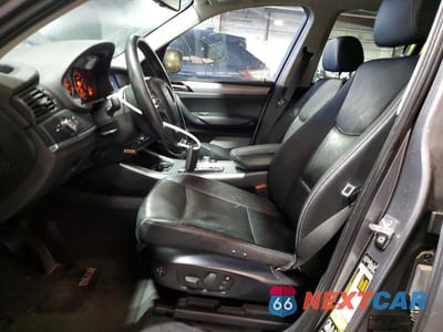 Zdjęcie 7 z 12 samochodu: 2011 BMW X3 XDRIVE35I VIN:5UXWX7C57BL731367 - miniatura