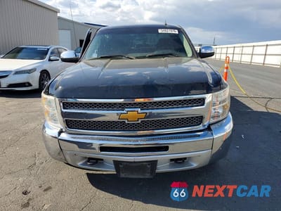 Piąte zdjęcie samochodu w środku: 2013 CHEVROLET SILVERADO K1500 LT VIN:1GCRKSE75DZ269194 - miniatura