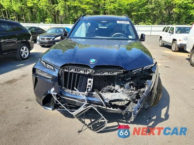 Piąte zdjęcie samochodu w środku: 2023 BMW X7 XDRIVE40I VIN:5UX23EM0XP9R30984 - miniatura