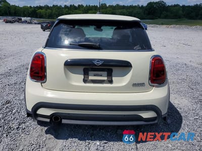 Zdjęcie 6 z 12 samochodu: 2022 MINI COOPER VIN:WMW33DH01N2R94778 - miniatura
