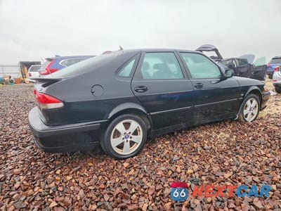 Trzecie zdjęcie samochodu z tyłu: 2002 SAAB 9-3 SE VIN:YS3DF58K122000611 - miniatura