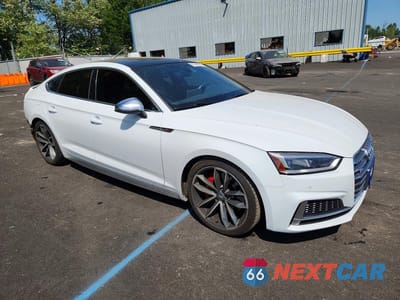 Czwarte zdjęcie samochodu z boku: 2018 AUDI S5 PREMIUM PLUS VIN:WAUB4CF55JA092409 - miniatura