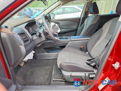 Zdjęcie 7 z 14 samochodu: 2021 NISSAN ROGUE S VIN:5N1AT3ABXMC774303 - miniatura