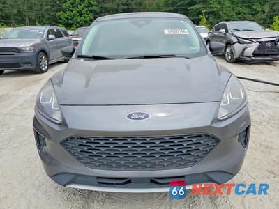 Piąte zdjęcie samochodu w środku: 2022 FORD ESCAPE S VIN:1FMCU0F62NUA82001 - miniatura