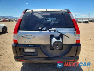 Zdjęcie 6 z 13 samochodu: 2005 HONDA CR-V LX VIN:JHLRD68555C013835 - miniatura