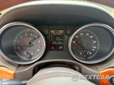 Zdjęcie 8 z 11 samochodu: 2011 JEEP GRAND CHEROKEE OVERLAND VIN:1J4RR6GT8BC605637 - miniatura
