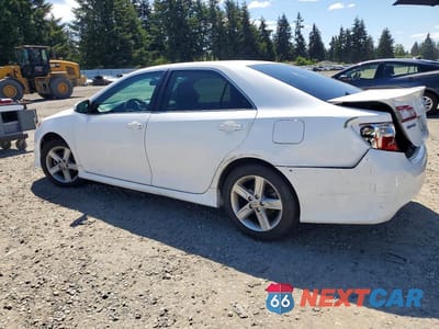 Drugie zdjęcie samochodu z przodu: 2014 TOYOTA CAMRY SE VIN:4T1BF1FK5EU425733 - miniatura