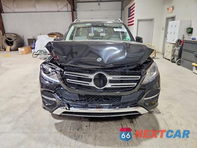 Piąte zdjęcie samochodu w środku: 2018 MERCEDES-BENZ GLE 350 4MATIC VIN:4JGDA5HB2JB119834 - miniatura