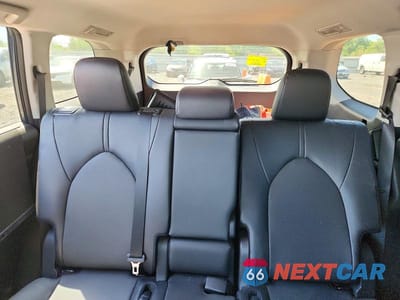 Zdjęcie 10 z 13 samochodu: 2024 TOYOTA GRAND HIGHLANDER XLE VIN:5TDAAAB54RS009990 - miniatura