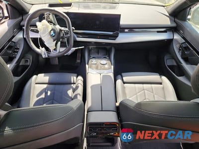 Zdjęcie 8 z 12 samochodu: 2026 B M W 5 SERIES 4D SEDAN 530I XDRIVE MSPORT VIN:WBA53FJ05TCW46035 - miniatura
