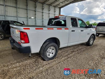 Trzecie zdjęcie samochodu z tyłu: 2016 RAM 1500 ST VIN:1C6RR7FG8GS392645 - miniatura