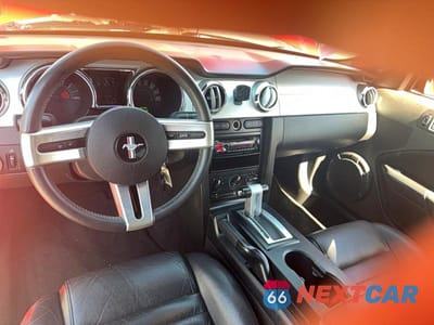 Zdjęcie 9 z 10 samochodu: 2006 FORD MUSTANG GT VIN:1ZVHT85H765180237 - miniatura