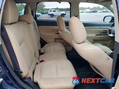 Zdjęcie 11 z 14 samochodu: 2017 MITSUBISHI OUTLANDER SE VIN:JA4AD3A36HZ011699 - miniatura