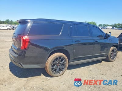 Trzecie zdjęcie samochodu z tyłu: 2021 GMC YUKON XL K1500 SLT VIN:1GKS2GKD3MR470878 - miniatura