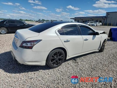 Trzecie zdjęcie samochodu z tyłu: 2012 NISSAN MAXIMA 3.5 S VIN:1N4AA5AP4CC847705 - miniatura