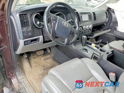 Zdjęcie 8 z 13 samochodu: 2019 TOYOTA SEQUOIA SR5 VIN:5TDBY5G17KS173012 - miniatura