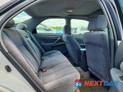 Zdjęcie 10 z 12 samochodu: 1998 TOYOTA CAMRY LE VIN:4T1BG22K1WU826156 - miniatura