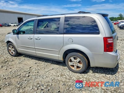 Drugie zdjęcie samochodu z przodu: 2010 DODGE GRAND CARAVAN SE VIN:2D4RN4DEXAR181575 - miniatura
