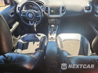 Zdjęcie 8 z 13 samochodu: 2017 JEEP COMPASS LATITUDE VIN:3C4NJDBBXHT666175 - miniatura