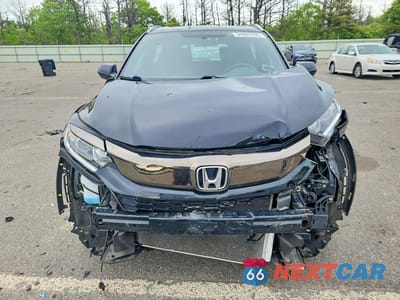 Piąte zdjęcie samochodu w środku: 2019 HONDA HR-V SPORT VIN:3CZRU6H17KG700943 - miniatura