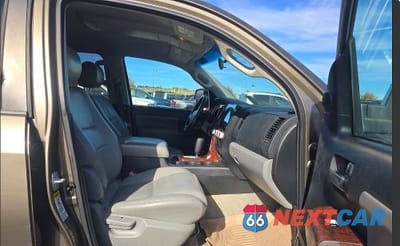 Piąte zdjęcie samochodu w środku: 2008 TOYOTA SEQUOIA SR5 VIN:5TDZY64A88S008023 - miniatura