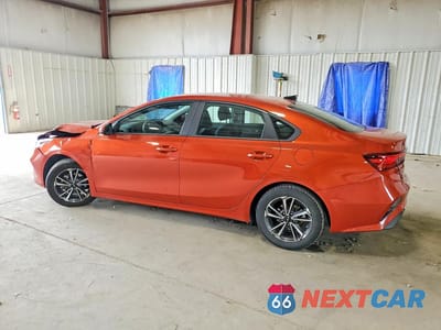 Drugie zdjęcie samochodu z przodu: 2022 KIA FORTE LXS VIN:3KPF24AD8NE494958 - miniatura