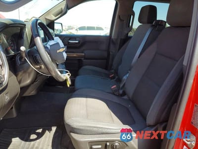 Zdjęcie 7 z 12 samochodu: 2019 CHEVROLET SILVERADO K1500 LT VIN:1GCUYDED1KZ150954 - miniatura