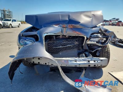 Piąte zdjęcie samochodu w środku: 2023 CHRYSLER 300 TOURING VIN:2C3CCAAG0PH678778 - miniatura