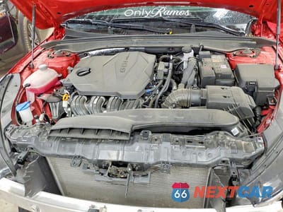 Zdjęcie 11 z 12 samochodu: 2025 KIA K5 GT LINE VIN:KNAG64J73S5319380 - miniatura