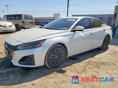 2025 NISSAN ALTIMA SV 1N4BL4DV2SN413577 - główne zdjęcie licytacji z USA - miniatura