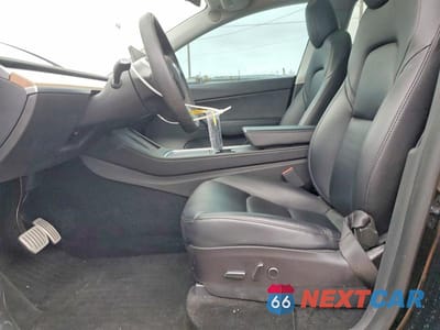 Zdjęcie 7 z 13 samochodu: 2022 TESLA MODEL Y VIN:7SAYGDEF9NF366571 - miniatura