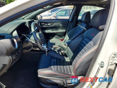 Zdjęcie 7 z 13 samochodu: 2023 KIA FORTE GT VIN:3KPF44AC8PE538221 - miniatura