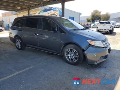 Czwarte zdjęcie samochodu z boku: 2013 HONDA ODYSSEY EXL VIN:5FNRL5H69DB003989 - miniatura