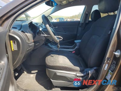 Zdjęcie 7 z 13 samochodu: 2011 KIA SPORTAGE LX VIN:KNDPBCA26B7042645 - miniatura