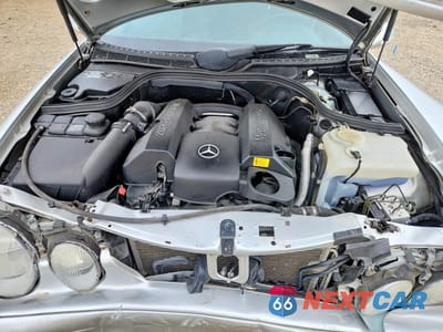 Zdjęcie 11 z 12 samochodu: 2001 MERCEDES-BENZ CLK 320 VIN:WDBLK65G31T091764 - miniatura