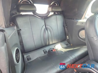 Zdjęcie 10 z 12 samochodu: 2007 MINI COOPER S VIN:WMWRH33517TL93814 - miniatura