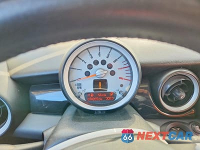 Zdjęcie 9 z 12 samochodu: 2010 MINI COOPER S VIN:WMWMF7C52ATZ71627 - miniatura