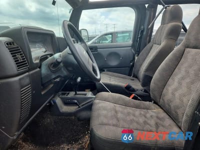 Zdjęcie 10 z 12 samochodu: 2004 JEEP WRANGLER VIN:1J4FA39S44P770223 - miniatura