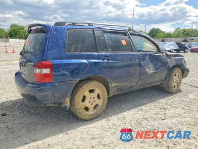 Trzecie zdjęcie samochodu z tyłu: 2005 TOYOTA HIGHLANDER LIMITED VIN:JTEEP21A450124862 - miniatura