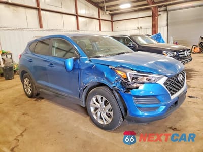 Czwarte zdjęcie samochodu z boku: 2019 HYUNDAI TUCSON SE VIN:KM8J2CA48KU937638 - miniatura
