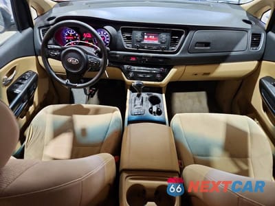 Zdjęcie 8 z 13 samochodu: 2016 KIA SEDONA LX VIN:KNDMB5C13G6098414 - miniatura