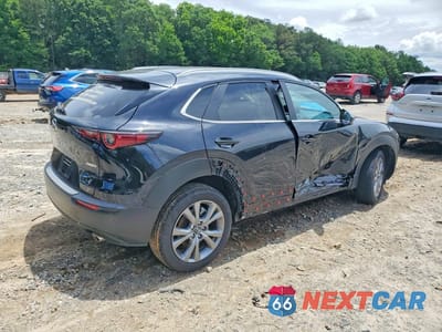 Trzecie zdjęcie samochodu z tyłu: 2025 MAZDA CX-30 PREFERRED VIN:3MVDMBCM0SM838253 - miniatura