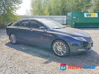 Czwarte zdjęcie samochodu z boku: 2015 LINCOLN MKZ VIN:3LN6L2J9XFR621793 - miniatura