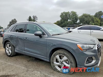 Czwarte zdjęcie samochodu z boku: 2021 AUDI Q3 PREMIUM 40 VIN:WA1AUCF34M1126870 - miniatura