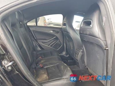 Zdjęcie 10 z 13 samochodu: 2019 MERCEDES-BENZ CLA 250 VIN:WDDSJ4EB8KN737420 - miniatura