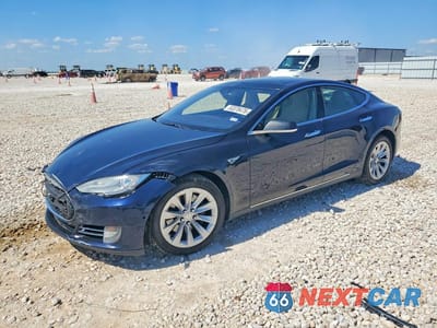 2015 TESLA MODEL S 85D 5YJSA1H25FF084442 - główne zdjęcie licytacji z USA - miniatura