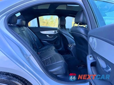 Zdjęcie 6 z 14 samochodu: 2016 MERCEDES-BENZ C 300 4MATIC VIN:55SWF4KB8GU110352 - miniatura