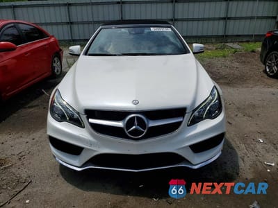 Piąte zdjęcie samochodu w środku: 2014 MERCEDES-BENZ E 550 VIN:WDDKK7DF8EF230762 - miniatura